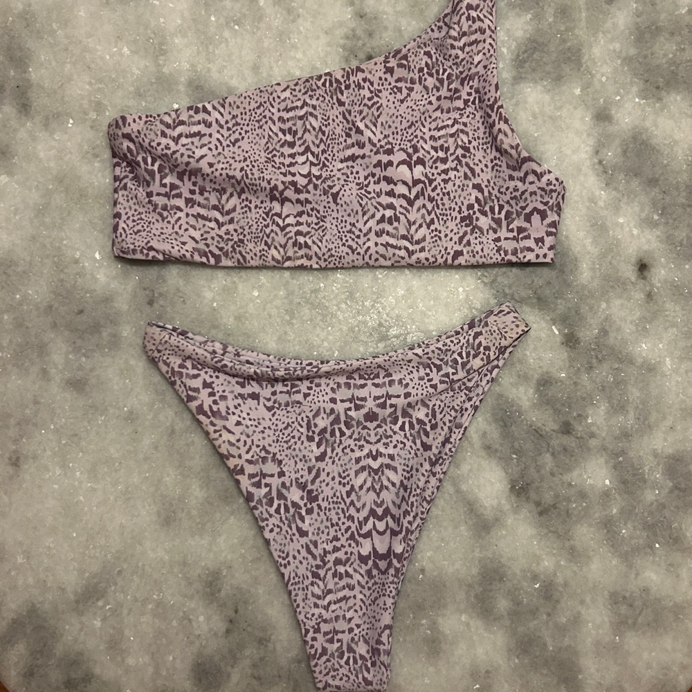 Skatie Bikini Top M Bottoms S